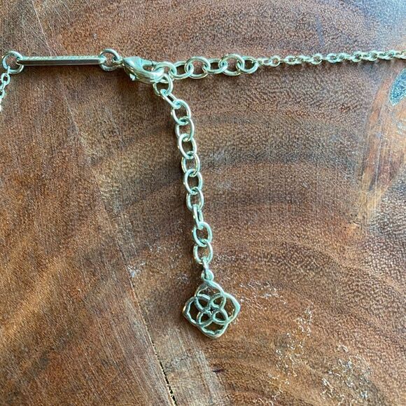 Kendra Scott Ever Pearl Drusy Pendant on 14k over brass Necklace - Picture 3 of 6